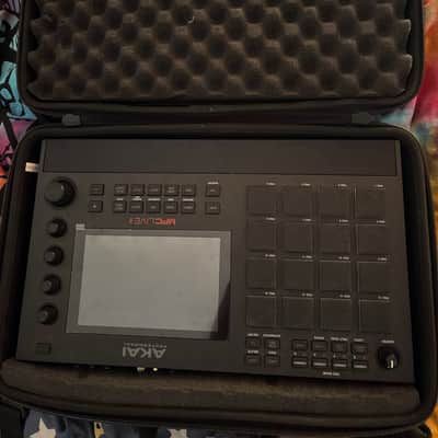 Akai MPC Live II + MAGMA case + accesories image 4