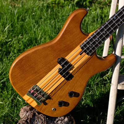 1981 Moridaira/Morris-made Lotus L-1500 Neck-Through Electric Bass Guitar w/OHSC image 2