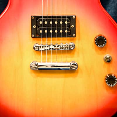 Epiphone Special Les Paul 1997 - 3 Tone Sunburst image 3