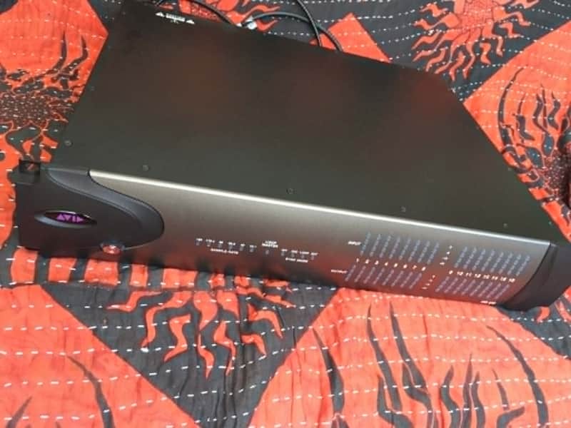 Avid HD/IO Ex display/demo hardly used image 1