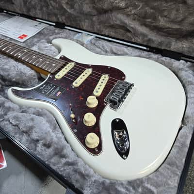 Fender American Ultra LH - Arctic Pearl w/OHSC & PLEK*D #301 image 10