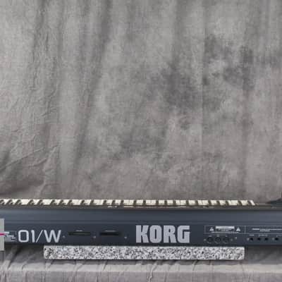 KORG 01/W Music Workstation synthesizer in Good condition image 10