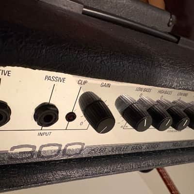 VINTAGE MARSHALL 25/50 JUBILEE 3530 BASS AMP HEAD image 5
