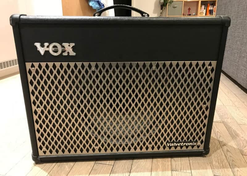Vox Valvetronix VT50 50-Watt 1x12 Modeling Guitar Combo image 1
