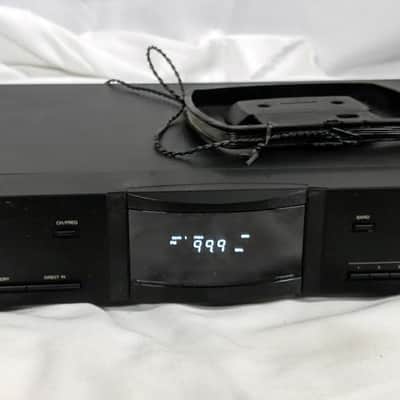 Fisher FM-9535 Studio Standard FM/AM Stereo Synthesizer Tuner Black image 2