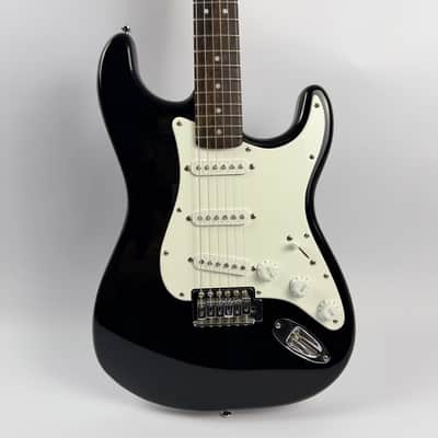 Squier Stratocaster Standard 2018 - Black Glossy White Pickguard image 1