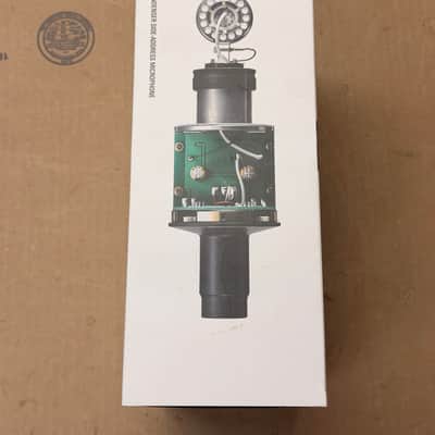 Audio-Technica AT4033a Cardioid Condenser Microphone image 15
