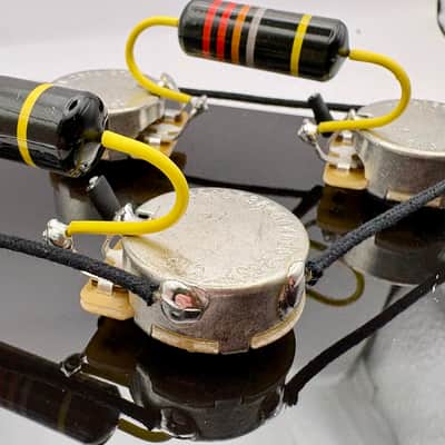 1960's Gibson Les Paul with 50s style wiring harness with new Bumblebee 0.022uF paper in oil capacitors and split short shaft pots image 3