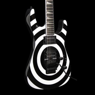 Jackson X Series Soloist, SLX DX Graphic Series, Amaranth Fingerboard, Bullseye image 6