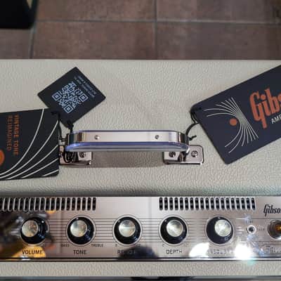 Gibson Falcon 5 1x10" Guitar Combo - Cream Bronco Vinyl with Oxblood Grille image 3