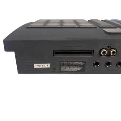 Roland R-70 Human Rhythm Composer Drum Machine image 8