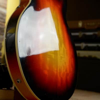 Univox Semi-Hollow Sunburst 1960s (s721) image 9