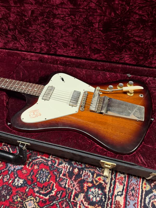 Gibson Custom Shop '65 Non-Reverse Firebird V Reissue with Maestro Vibrola 2021 - Present - Vintage Sunburst VOS