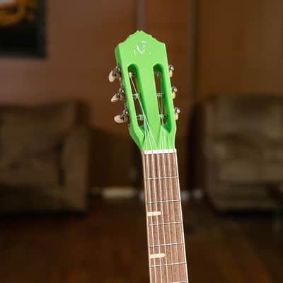 ORTEGA Gaucho Series 4/4 Konzertgitarre 6-String - Green Apple + Gigbag image 7