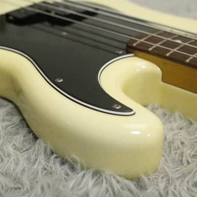 1990's made Fender Japan '70 Reissue Precision Bass PB70-US Olympic White Finish Crafted in Japan image 8