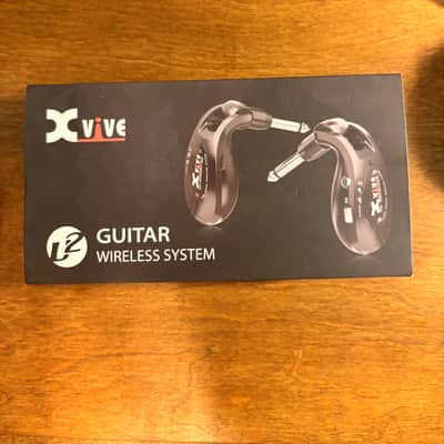 Xvive U2 Wireless Guitar System 2010s - Black image 1