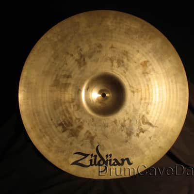 20" ZILDJIAN A CUSTOM MEDIUM RIDE CYMBAL, 2722 grams, GOOD to GREAT CONDITION! image 2