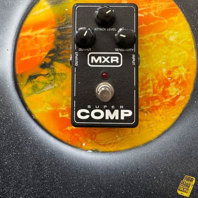 MXR M132 Super Comp image 1