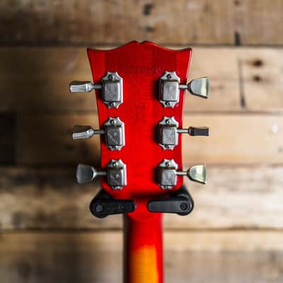 1979 Gibson Les Paul Deluxe in Cherry Sunburst image 4