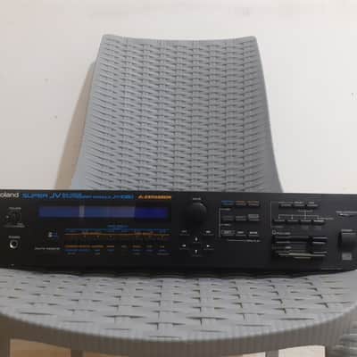 Roland JV-1080 64-Voice Synthesizer Module 1994 - 2001 - Black image 2