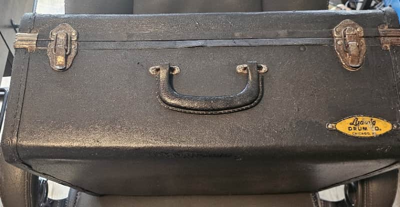 Ludwig Original Vintage Suite Case Snare Drum Case, Yellow/Gold Badge, Keystone Era 1960s! image 1