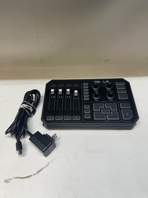 TC Helicon GoXLR - Mixer, Sampler, & Voice FX for Streamers image 1