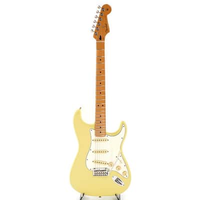 Fender MEX USED ​​Player II Stratocaster (Hialeah Yellow/Maple) [SN. MXS24015971] image 2