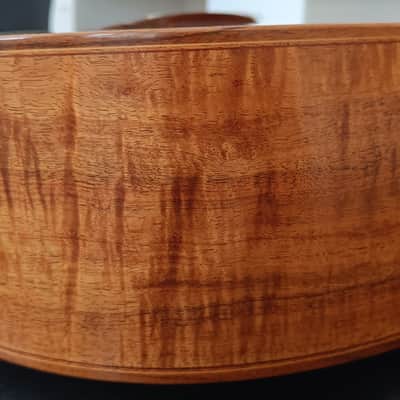 AS NEW Lowden O35 Acoustic Guitar: gorgeous in looks, sound, volume and sustain. image 10