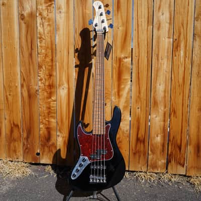 Sadowsky Metro Express Hybrid P/J Black High Polish Left Handed 5-String w/ Gig Bag image 2