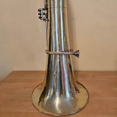 Immagine Tuba “Bb" Soviet 3 Valves Brass Pipe Wind Instrument Horn USSR Vintage and Rare - 4