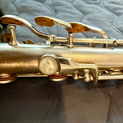 Conn NWII 4M Curved Soprano Silver Deco Engraving Very Rare Overhauled Beautiful image 19