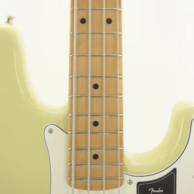 Fender Player II Precision Bass 2024 - Present - Hialeah Yellow image 2