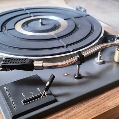 Vintage CEC BD-2000 Manual Turntable image 2