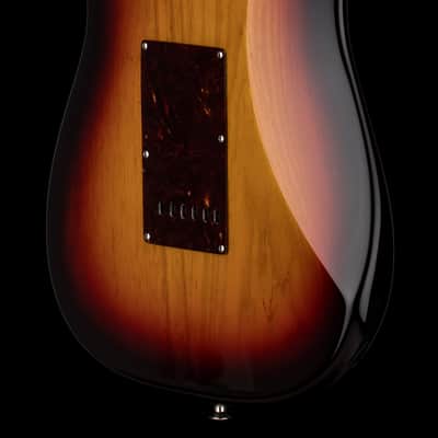 Fender Custom Shop American Custom Stratocaster NOS (2024) - Chocolate 3-Color Sunburst #17134 with Original Hard Case image 9