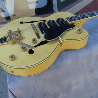 CARLOS ROBELLI 2003 ES-500 ARCHTOP ES-5 FLAME MAPLE near MINT! image 2