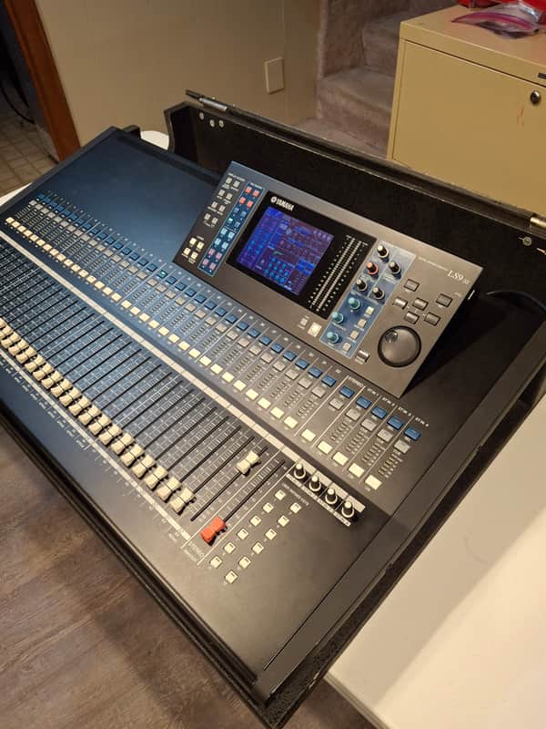 Yamaha LS9-32 w Roadcase, ADAT image 1