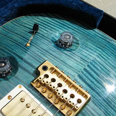 Paul Reed Smith PRS Artist V; Custom 22 Private Stock Package 2011 Blue Crab Blue image 12