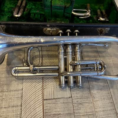 1904 Conn Conqueror Cornet – Silver Plate – Engraved “Exchanged for a Buescher” – King Case image 7