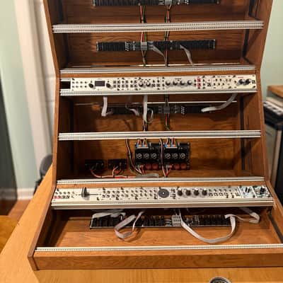 2 Many Synths 20u 116hp 2022 - Medium finish wood image 2