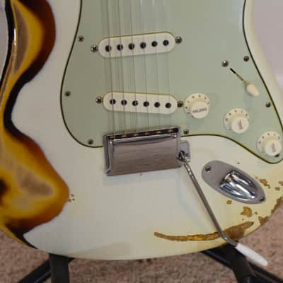 2018 Fender Custom Shop 1963 Stratocaster - Heavy Relic Olympic White over Sunburst image 8