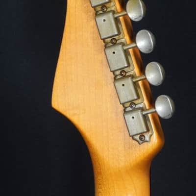 FENDER CUSTOM SHOP Limited Edition 1960 Stratocaster Relic -2022- Faded Daphne Blue [CZ561617] (05/11) image 16