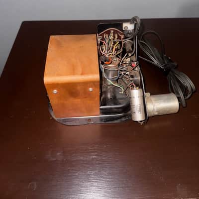 Akai M9 image 4