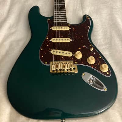 Vintage 2000 Squier Affinity Series Stratocaster with Rosewood Fretboard 2001 - 2003 - British Racing Green image 1