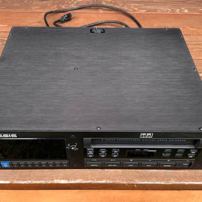 Alesis ADAT 16-Bit 8-Track Digital Audio Recorder + LRC Remote + Manual 1991 - 1995 - Black imagen 3