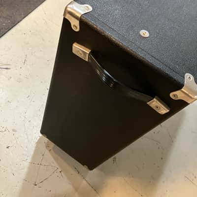 Vintage Fender Bassman 2x15 cabinet image 4