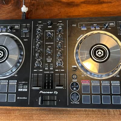 Pioneer DDJ-RB - rekordbox DJ Controller 2010s - Black image 6