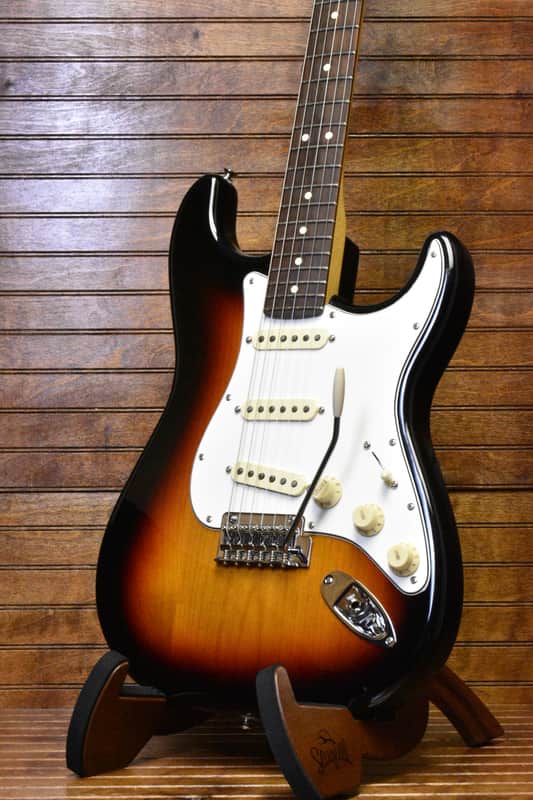 Player II Stratocaster®, Rosewood Fingerboard, 3-Color Sunburst image 1