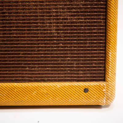 Fender Champ 5F1 Narrow Panel 5-Watt 1x6" Guitar Combo 1956 - 1958 - Tweed image 4