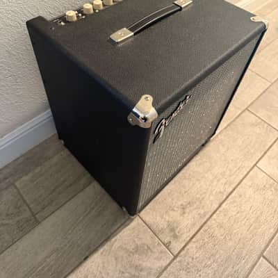 Fender Rumble 100 V3 100-Watt 1x12 Bass Combo 2015 - Present - Black image 2
