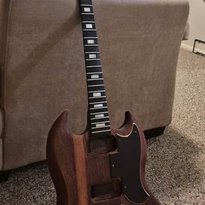 Gibson SG Standard 1972 - 1985 - Walnut * no pickups just guitar and original case image 3